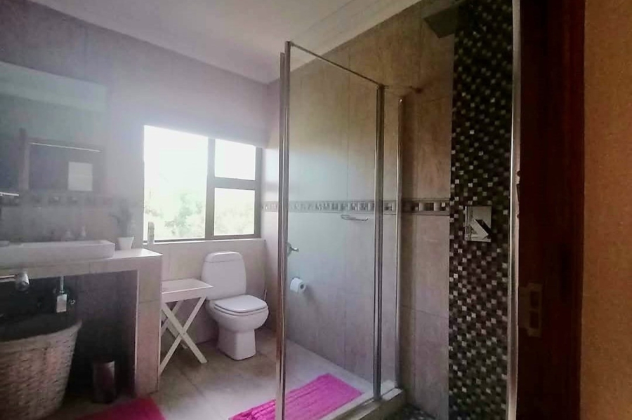 7 Bedroom Property for Sale in Oranjeville Free State